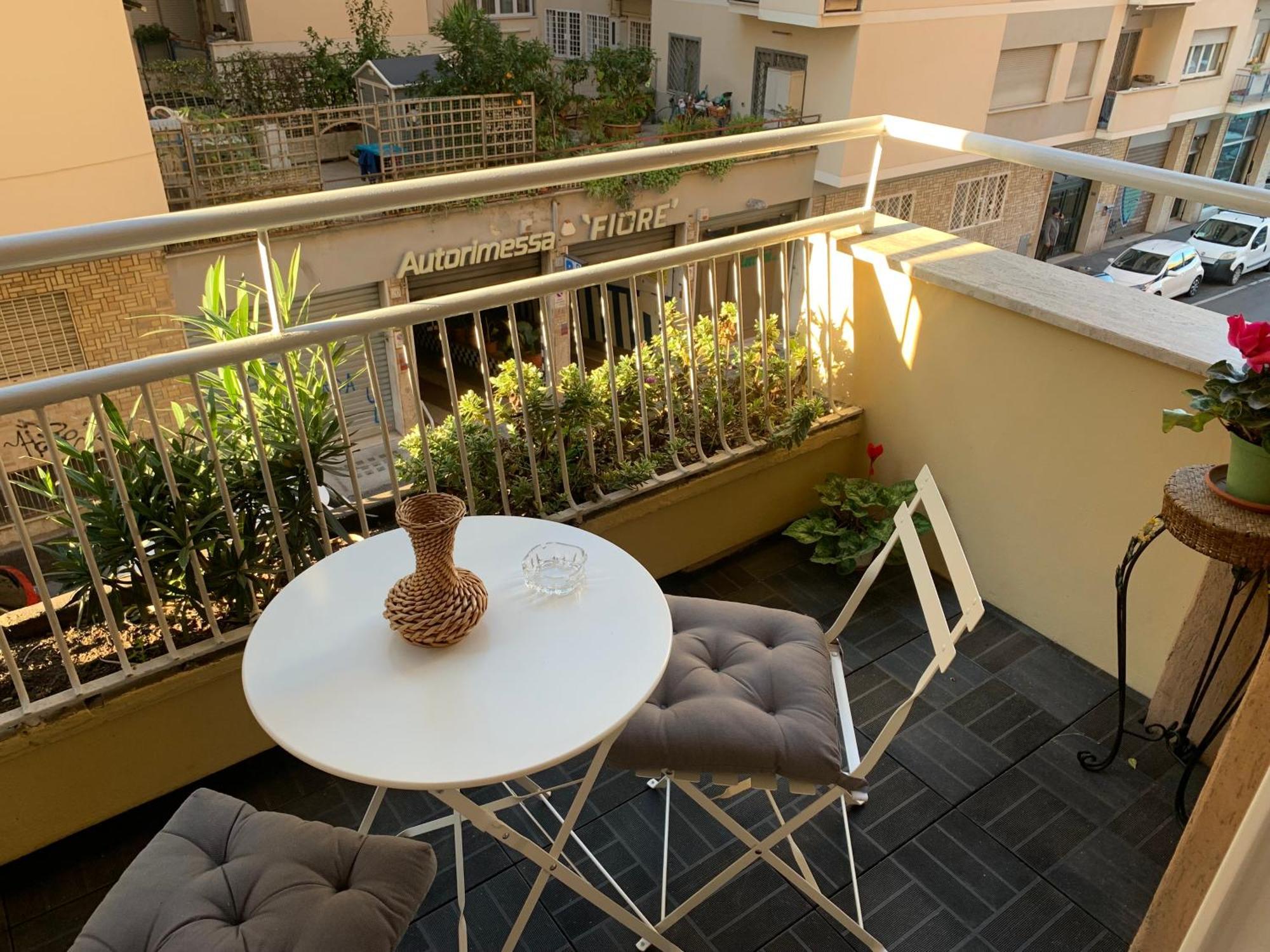 Ecclesia Domus Vatican Inn Rome Exterior photo